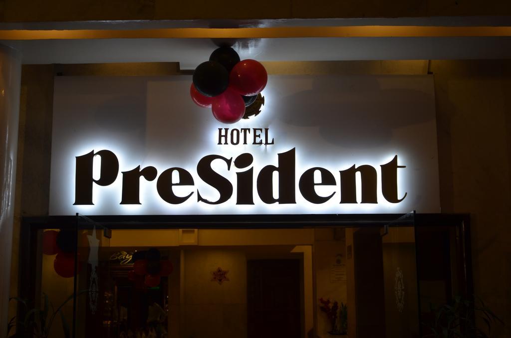 Hotel President Zirakpur Eksteriør billede